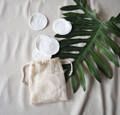 Reusable Bamboo Cotton - Makeup remover Rounds in wash bag